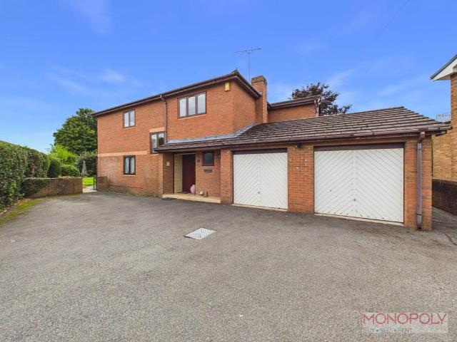 House for sale in Coed-y-Glyn, Wrexham