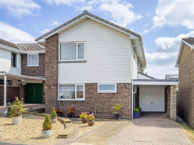 House for sale in Copmanthorpe, York