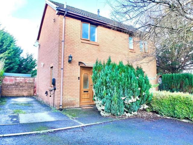 House for sale in Tir-y-berth, Wales