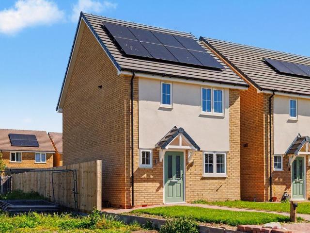 House for sale in Crookhill, Worcestershire