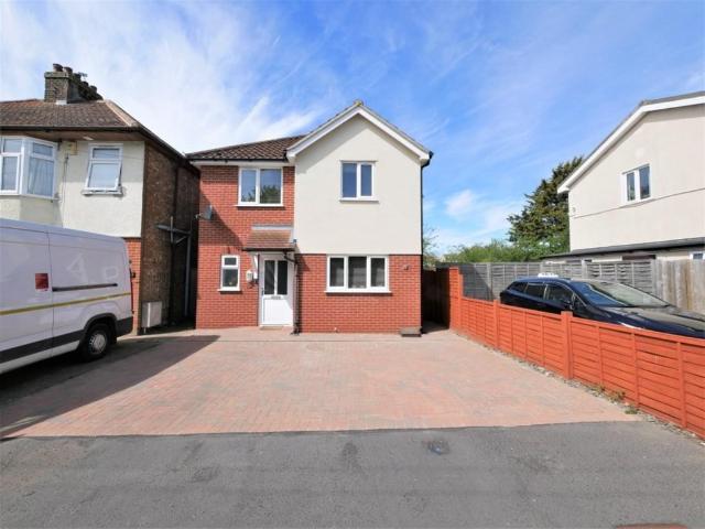 House for sale in Westbourne, Key Street