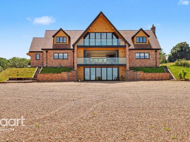House for sale in Burgh St Peter, Norfolk