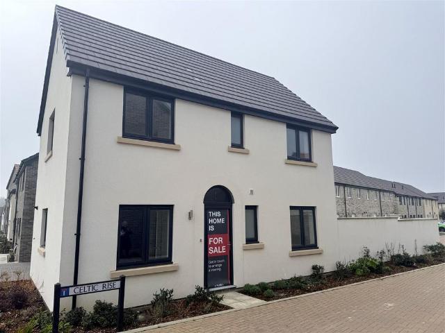 House for sale in Chickerell