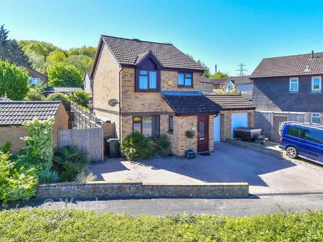 House for sale in Bridgefield, Kent