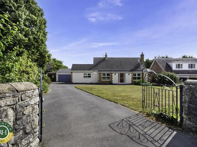 House for sale in Brodsworth, South Yorkshire