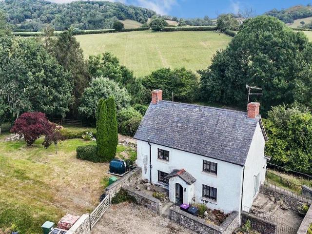 House for sale in Llynclys, Shropshire