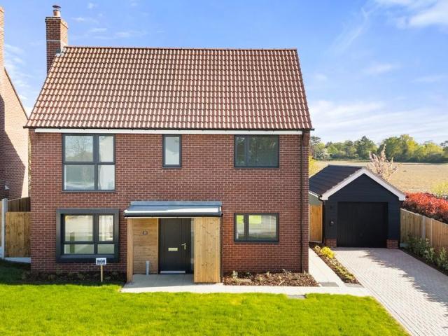 House for sale in Hare Green, Dale Hill