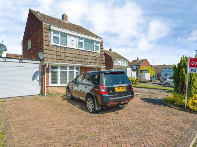 House for sale in Armitage with Handsacre, Boley Park