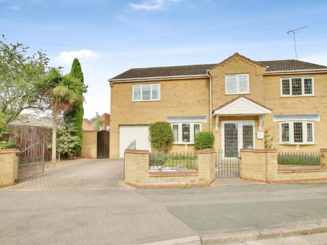 House for sale in Four Gotes, Cambridgeshire