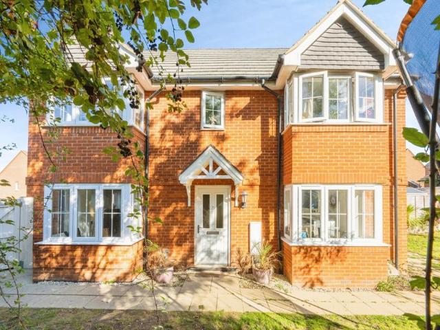 House for sale in Moreteyne Park, Marston Moretaine