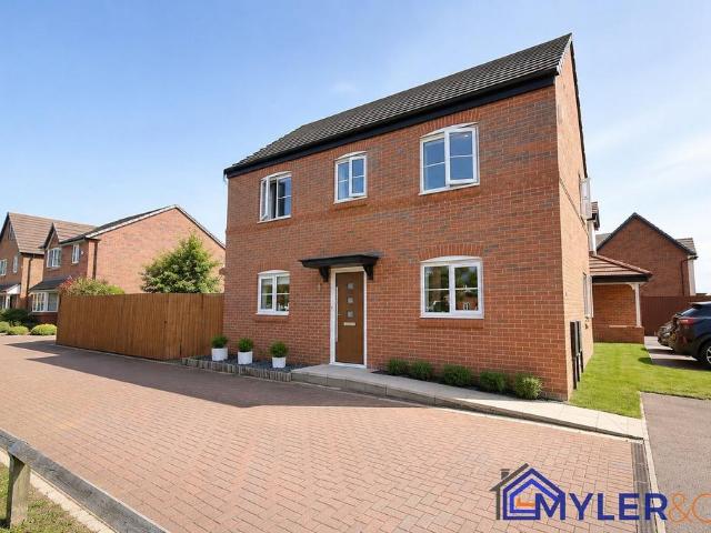 House for sale in Lunts Heath, Widnes