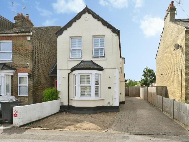 House for sale in Broxbourne, Hertfordshire
