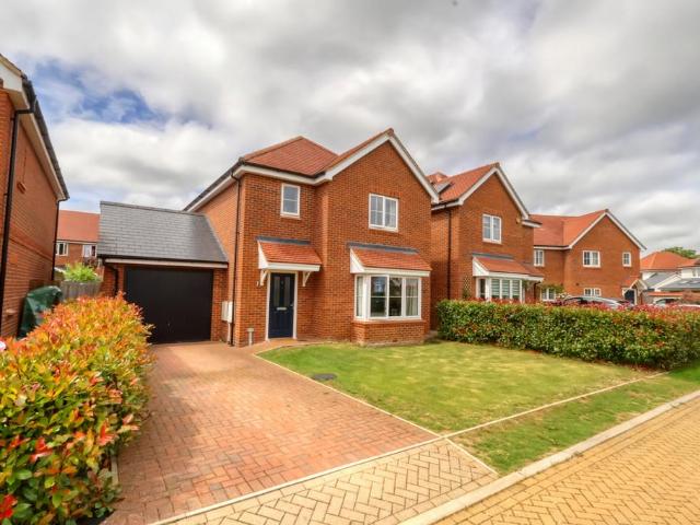 House for sale in Haddenham, Buckinghamshire