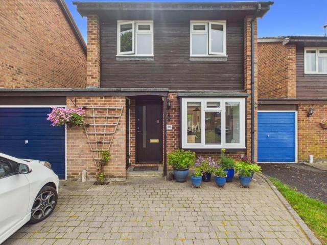 House for sale in Datchet