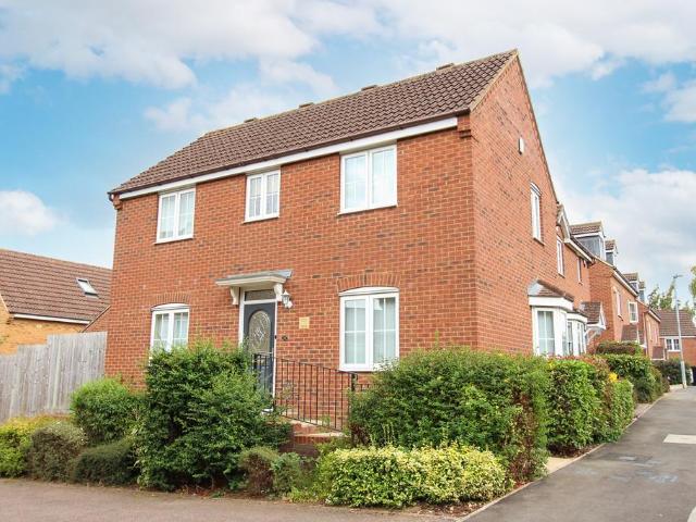 House for sale in Redhill Grange, Wellingborough