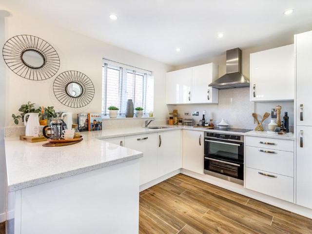House for sale in Green Close, Warwickshire