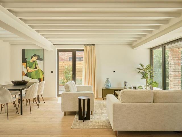 House for sale in Surbiton, Greater London