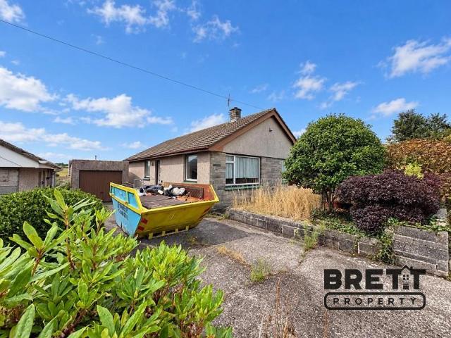 House for sale in Milford Haven, Wales