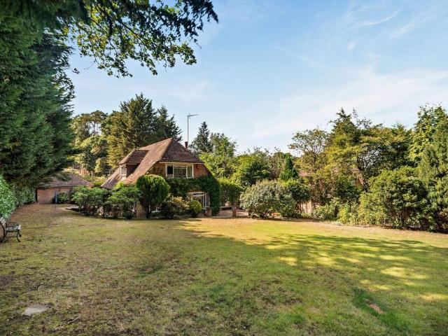 House for sale in Westborough, Surrey