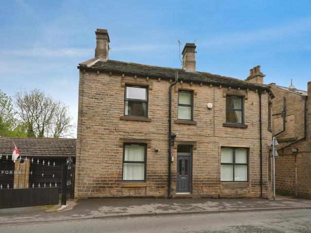 House for sale in Holme Valley, Honley