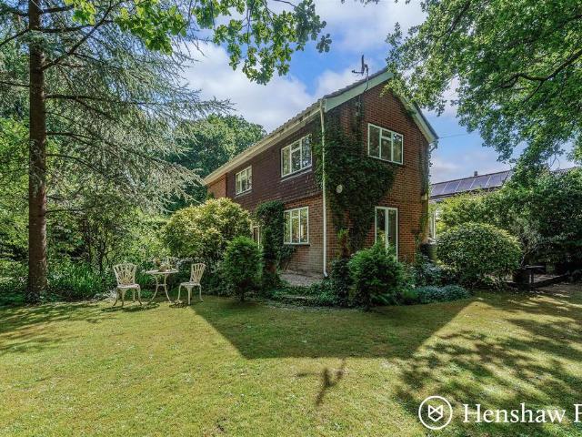 House for sale in Winsor, Ashurst Bridge