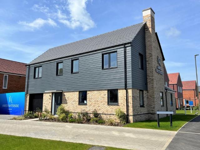 House for sale in Fole, Surrey