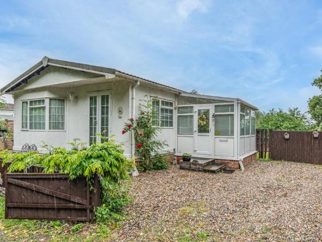 House for sale in Alderminster, Warwickshire