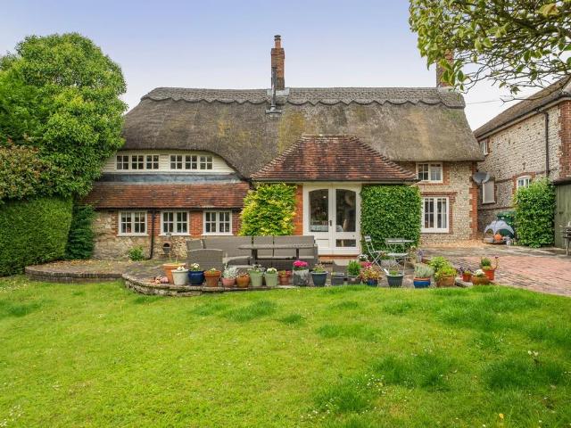 House for sale in Bury, Littlecote