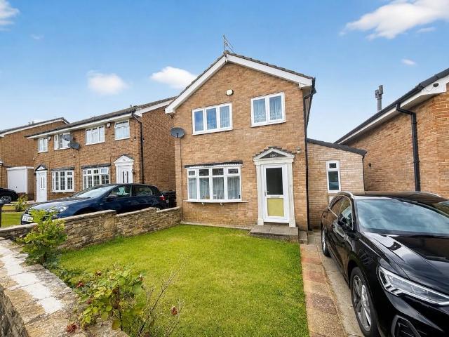 House for sale in Broad Folds, Clayton
