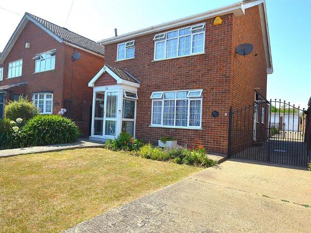 House for sale in Hawkwell, Barling