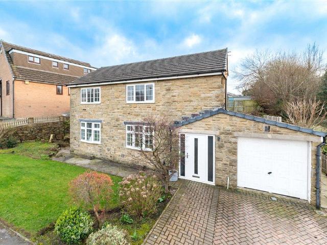 House for sale in Cullingworth, West Yorkshire