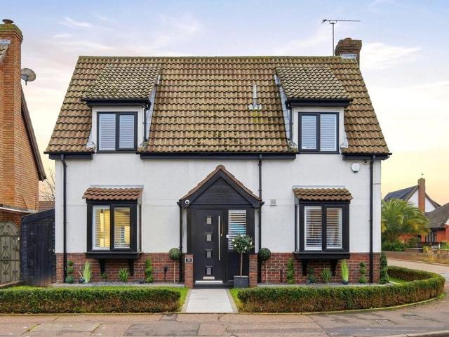 House for sale in Alton Barnes, Essex