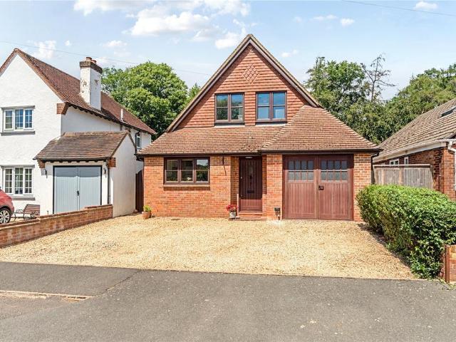House for sale in Chalfont St. Peter, Denham
