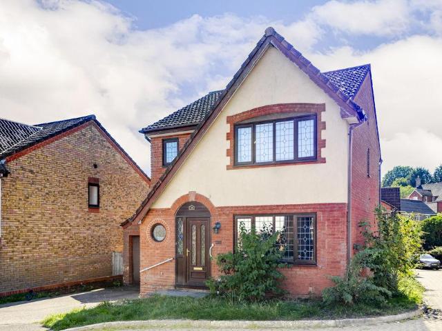 House for sale in Ridgewood, Wealden