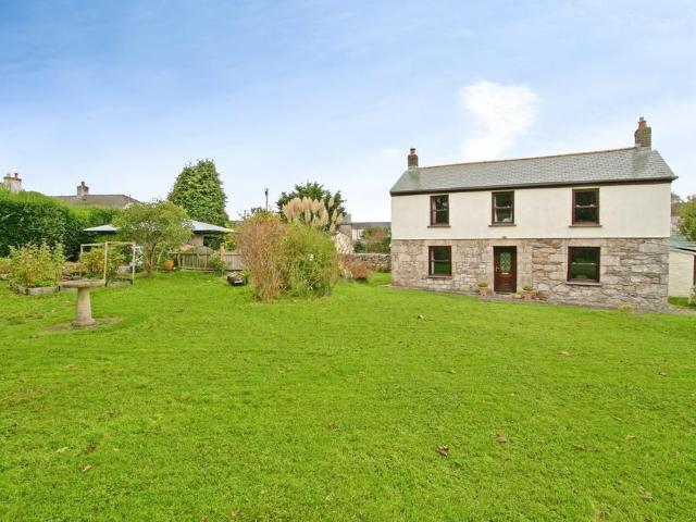 House for sale in Scorrier, St. Day