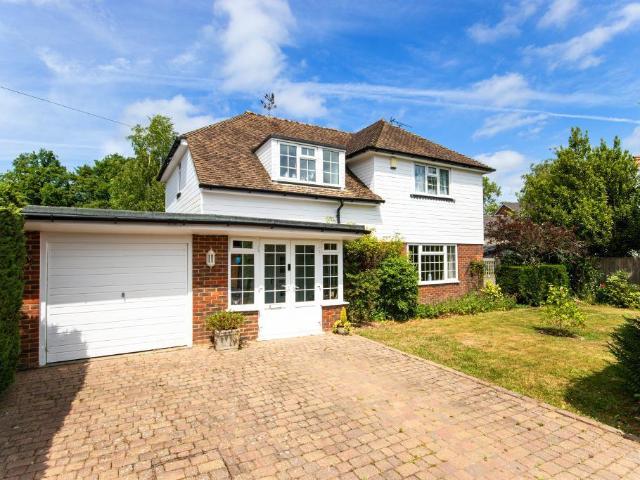 House for sale in Sponden, Sandown Park