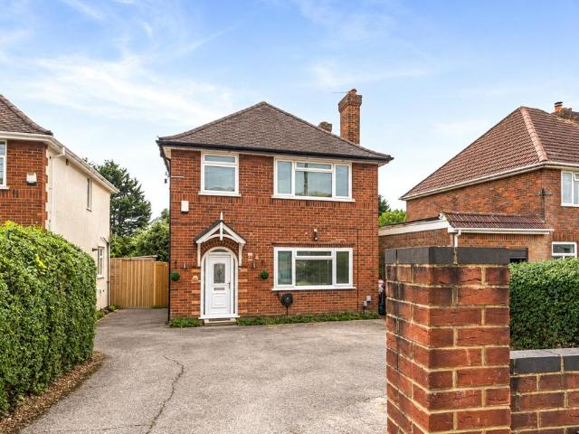 House for sale in High Wycombe Community Board, High Wycombe