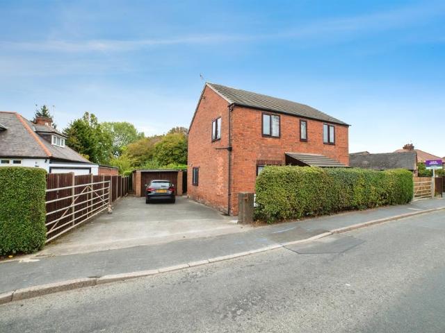 House for sale in Pinxton, Bolsover