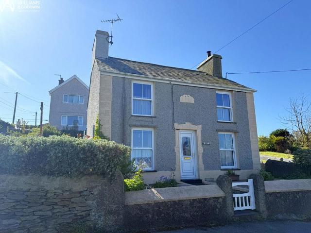 House for sale in Porth Amlwch, Amlwch