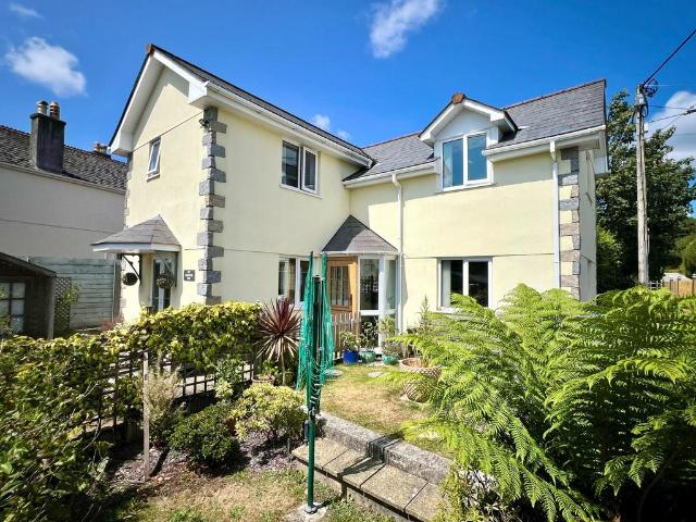 House for sale in Trethosa, Cornwall