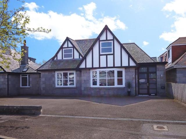 House for sale in Ballindoch, Scotland