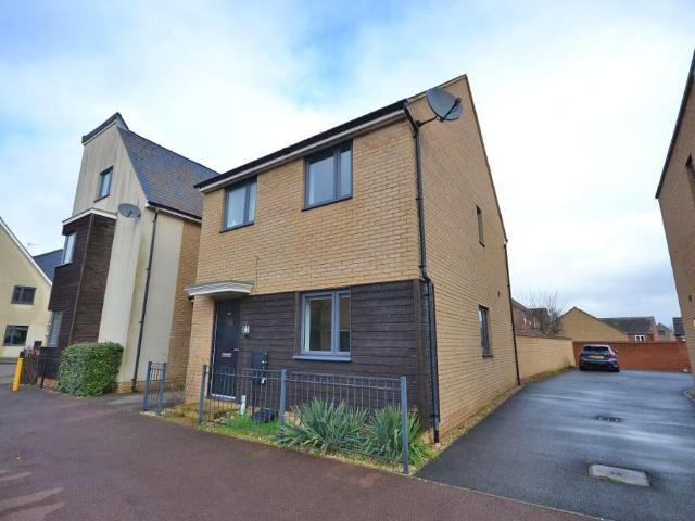 House for sale in Oakridge Park, Old Wolverton