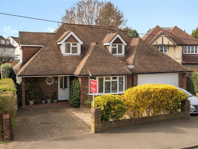 House for sale in Stoke D'Abernon, Blackhills