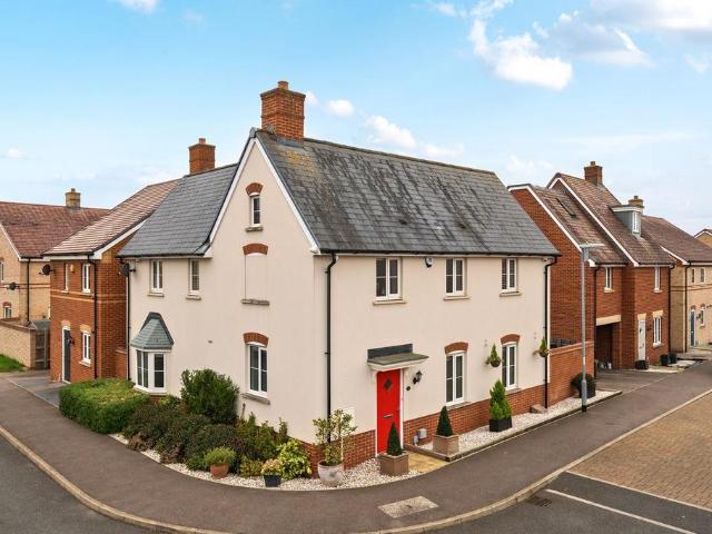 House for sale in Stotfold, Central Bedfordshire