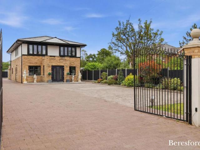 House for sale in Essex