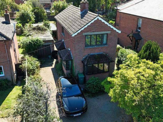 House for sale in Wootton Bridge, Isle of Wight