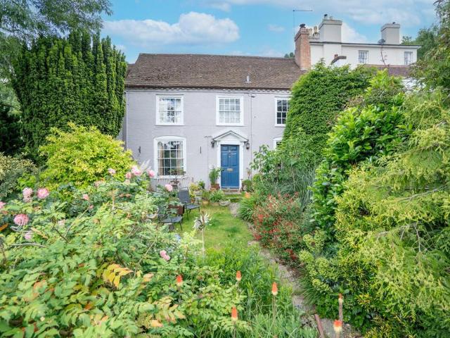 House for sale in Great Malvern, Forthampton