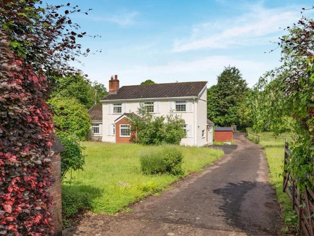House for sale in Raglan, Wales