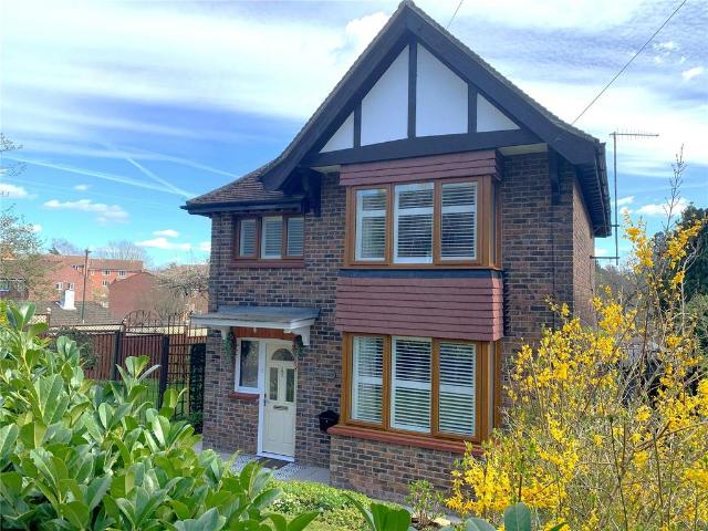 House for sale in Perryfields, West Sussex