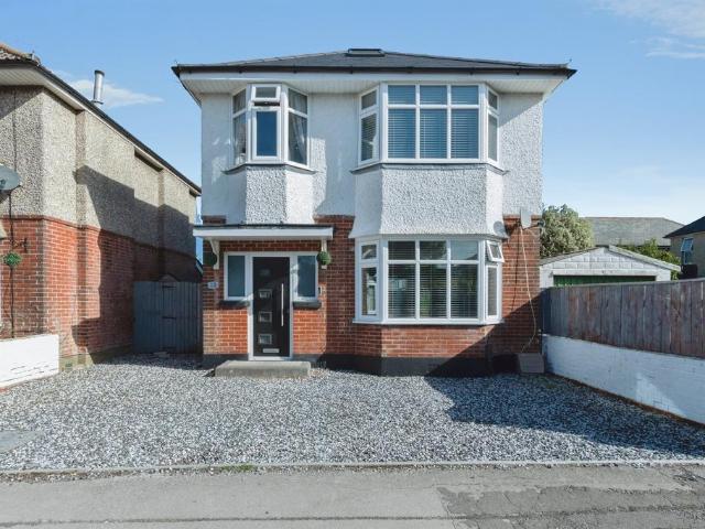 House for sale in Talbot Village, Bournemouth